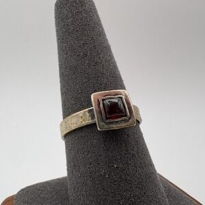 Silpada Sterling Silver 925 Garnet Square Signet Band Ring Size 8.75 Stackable